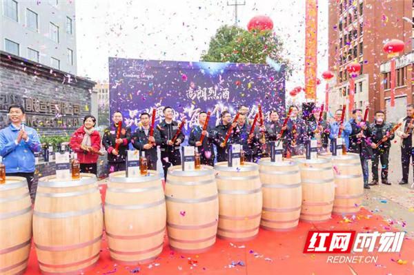湘江醇香飄向世界 20萬瓶湖南威士忌出口歐美，創國內烈酒出口歷史新高